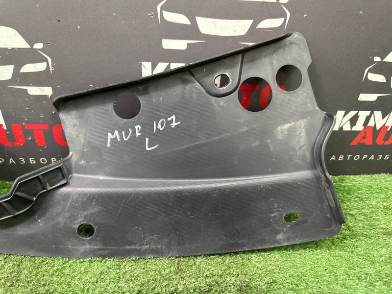 Накладка замка капота Nissan Murano 2008 Z51