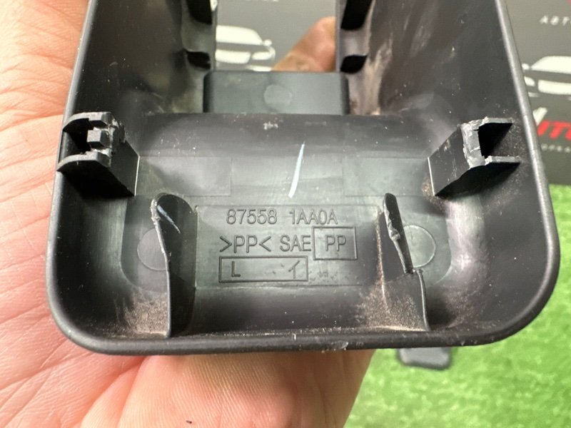 Крышка салазок сидений Nissan Murano 2008 Z51