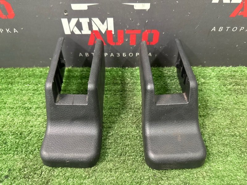 Крышка салазок сидений Nissan Murano 2008 Z51