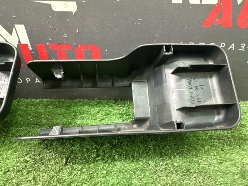 Крышка салазок сидений Nissan Murano 2008 Z51