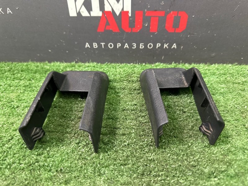 Крышка салазок сидений Nissan Murano 2008 Z51