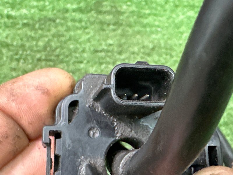 Минусовая клемма АКБ Nissan Murano 2008 Z51