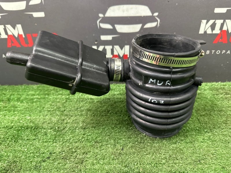 Патрубок воздушного фильтра с резонатором Nissan Murano 2008 Z51