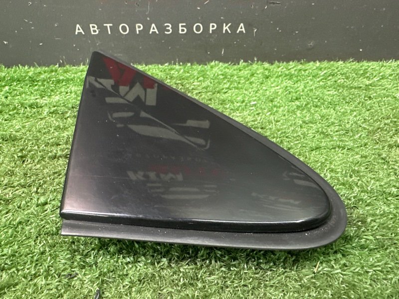 Накладка крыла треугольник Nissan Murano 2008 Z51