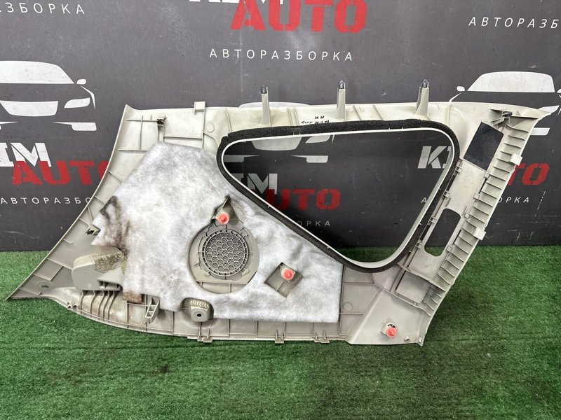 Накладка стойки кузова Nissan Murano 2008 Z51