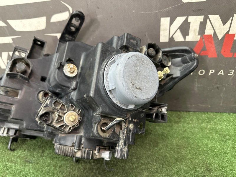 Фара Nissan Murano 2008 Z51