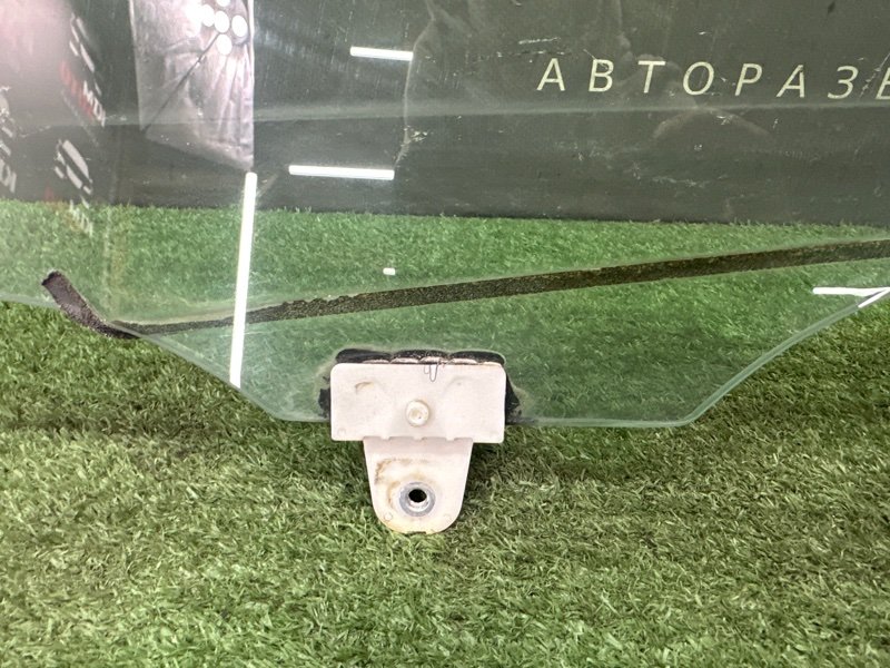 Стекло двери Nissan Murano 2008 Z51