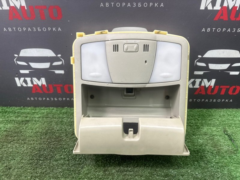 Плафон салонный с футляром для очков(очечник) Nissan Murano 2008 Z51