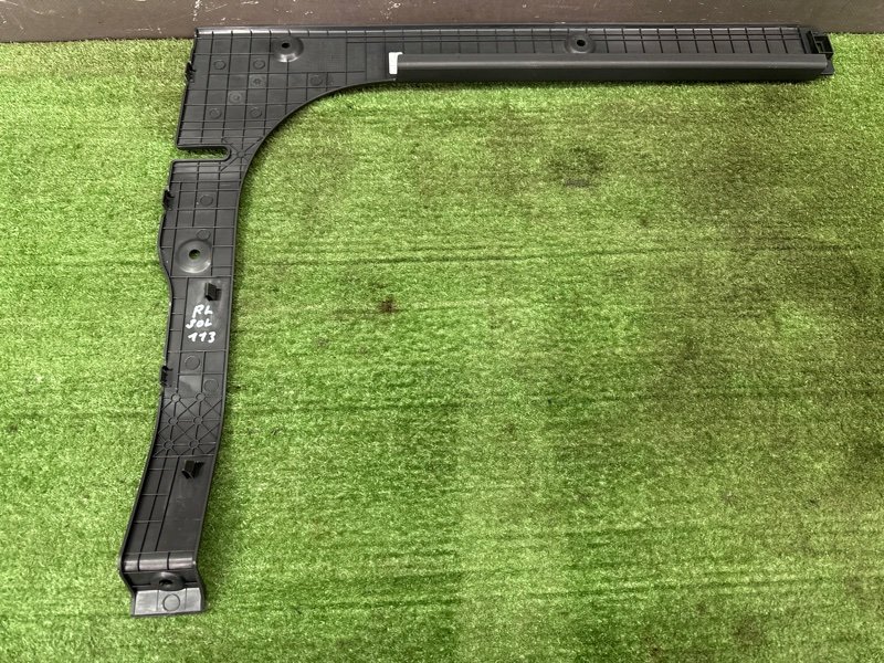 Обшивка багажника Hyundai Solaris 2 2021 HCR