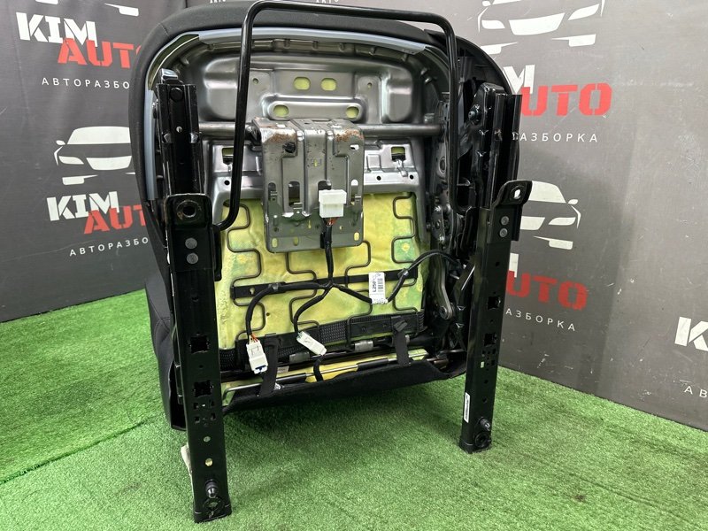 Сиденья передние комплект Hyundai Solaris 2 2021 HCR