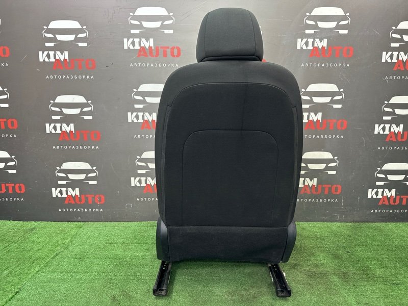 Сиденья передние комплект Hyundai Solaris 2 2021 HCR