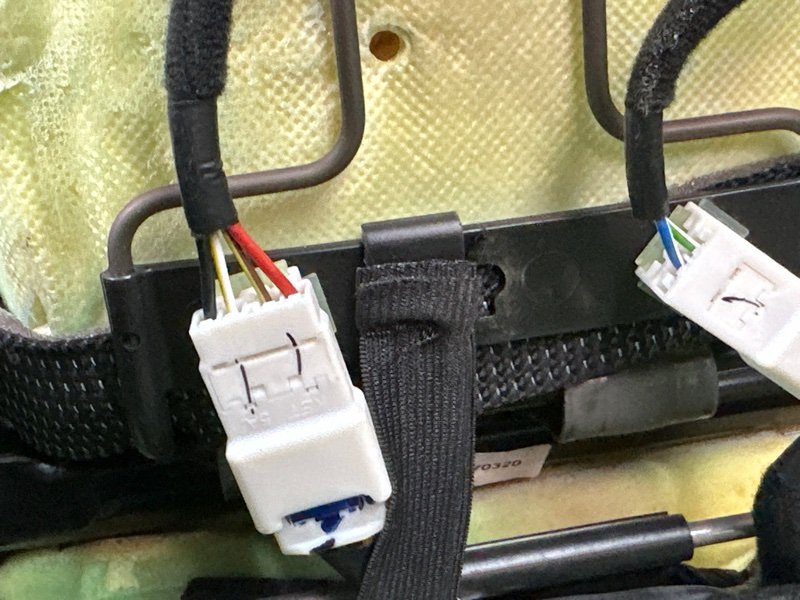 Сиденья передние комплект Hyundai Solaris 2 2021 HCR