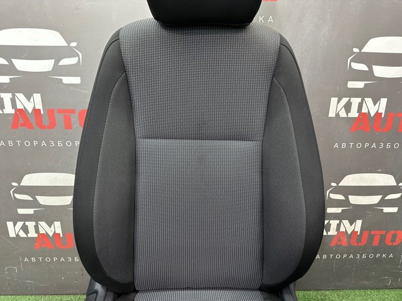 Сиденья передние комплект Hyundai Solaris 2 2021 HCR