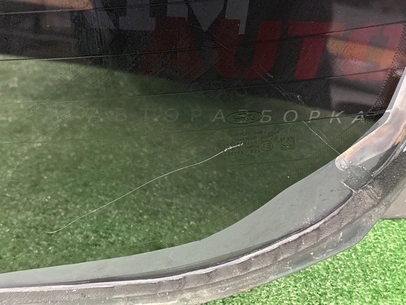 Стекло заднее с обогревом Ford focus 3 2012 CB8