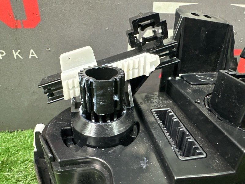 Блок управления отопителем Hyundai Solaris 2 2021 HCR