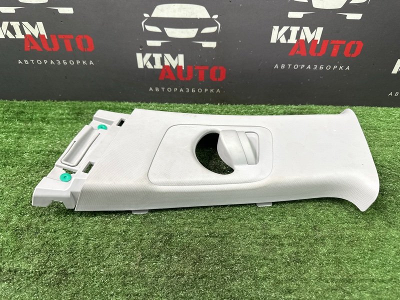 Накладка центральной стойки верхняя Hyundai Solaris 2 2021 HCR