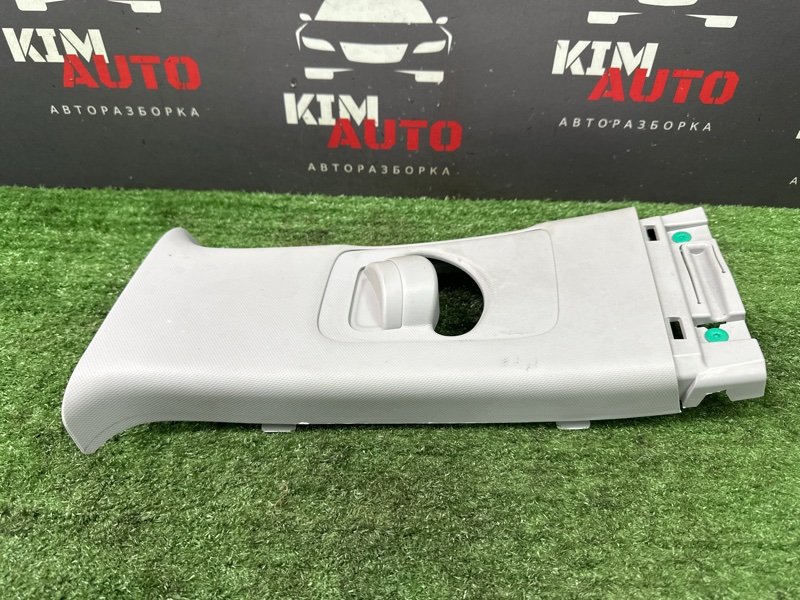 Накладка центральной стойки верхняя Hyundai Solaris 2 2021 HCR