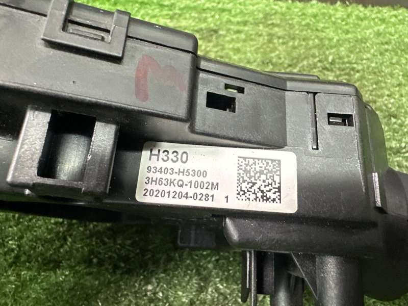 Подрулевой переключатель (гитара) Hyundai Solaris 2 2021 HCR