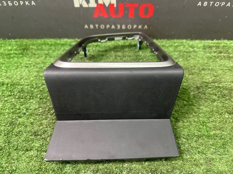 Накладка консоли Hyundai Solaris 2 2021 HCR