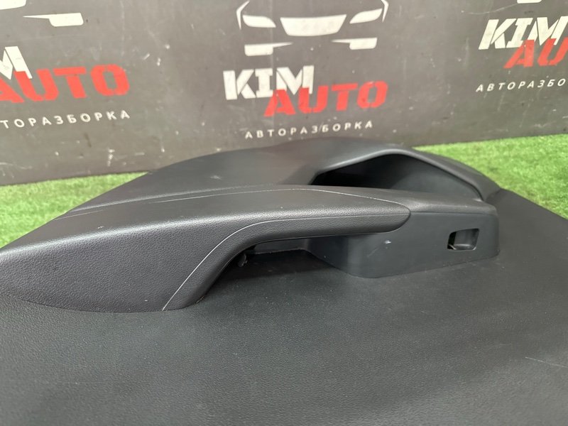 Обшивка двери Hyundai Solaris 2 2021 HCR