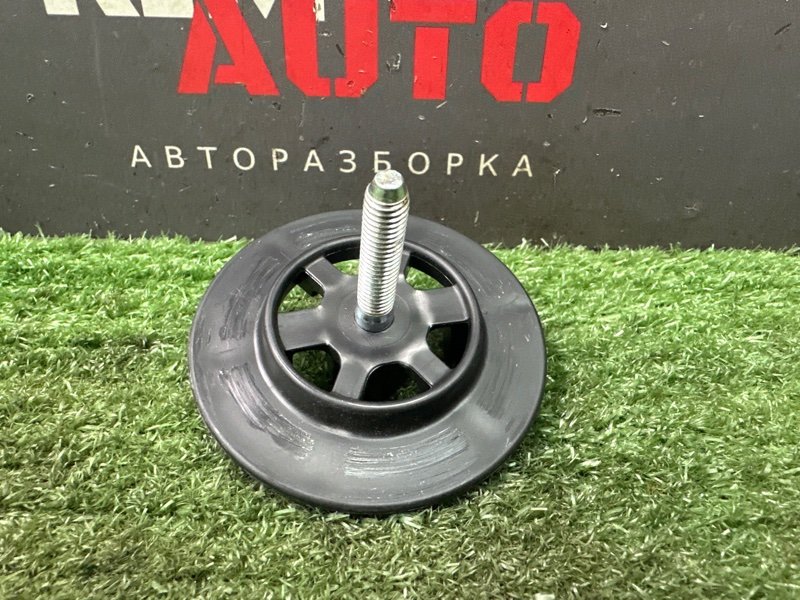 Болт крепления запасного колеса Hyundai Solaris 2 2021 HCR