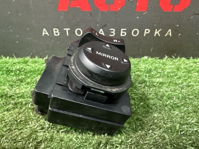 Блок управления зеркалами Hyundai Solaris 2 2021 HCR