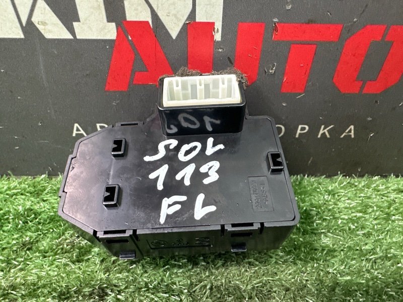 Блок управления зеркалами Hyundai Solaris 2 2021 HCR