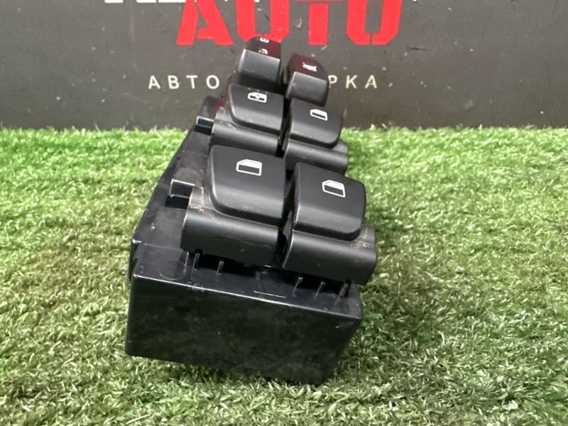 Блок управления стеклоподъемниками Hyundai Solaris 2 2021 HCR