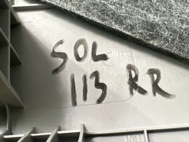 Накладка стойки кузова Hyundai Solaris 2 2021 HCR