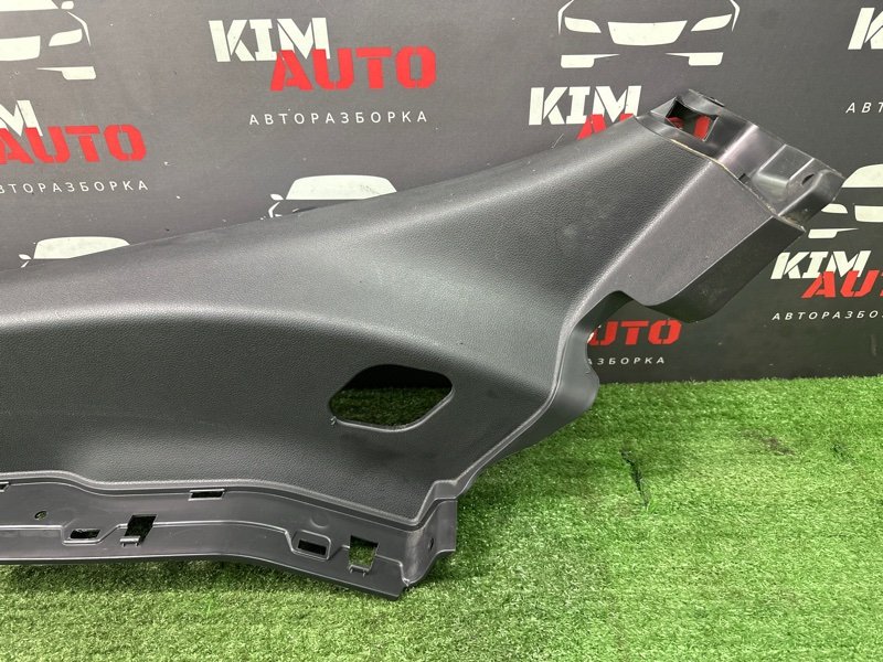 Накладка стойки кузова Hyundai Solaris 2 2021 HCR