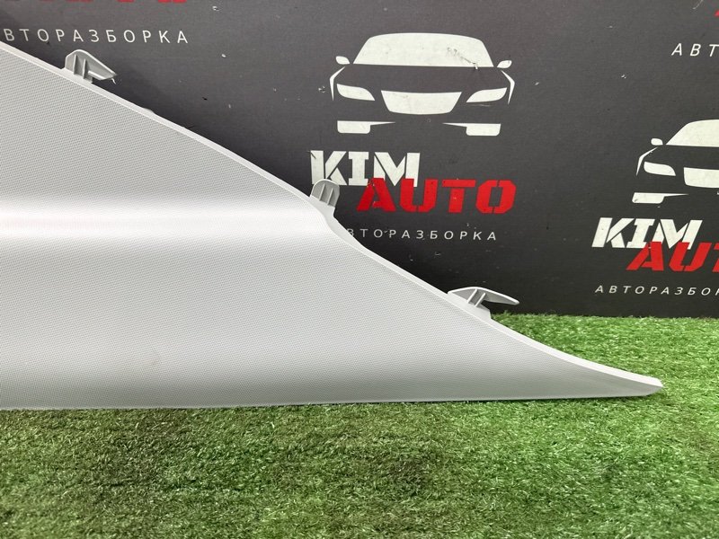 Накладка стойки кузова Hyundai Solaris 2 2021 HCR