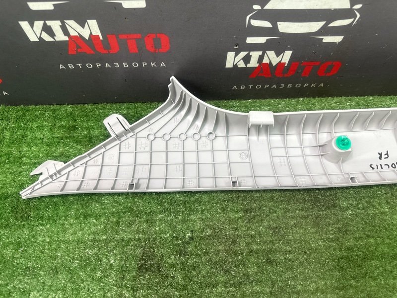 Накладка стойки лобового стекла Hyundai Solaris 2 2021 HCR