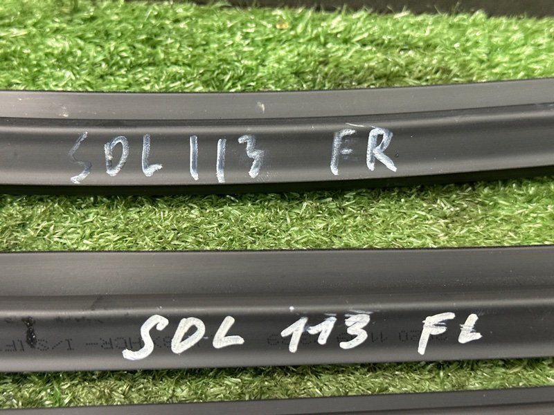 Уплотнитель стекла(бархотка) внутренний Hyundai Solaris 2 2021 HCR