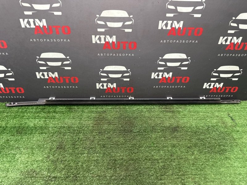 Уплотнитель стекла наружный (Бархотка) Hyundai Solaris 2 2021 HCR