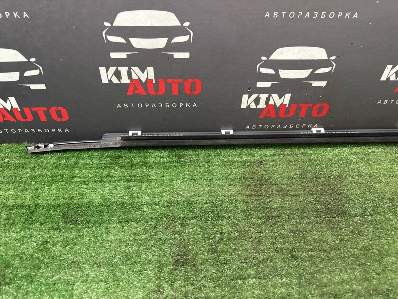 Уплотнитель стекла наружный (Бархотка) Hyundai Solaris 2 2021 HCR