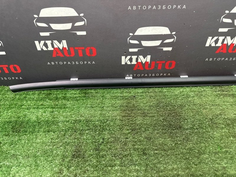 Уплотнитель стекла наружный (Бархотка) Hyundai Solaris 2 2021 HCR