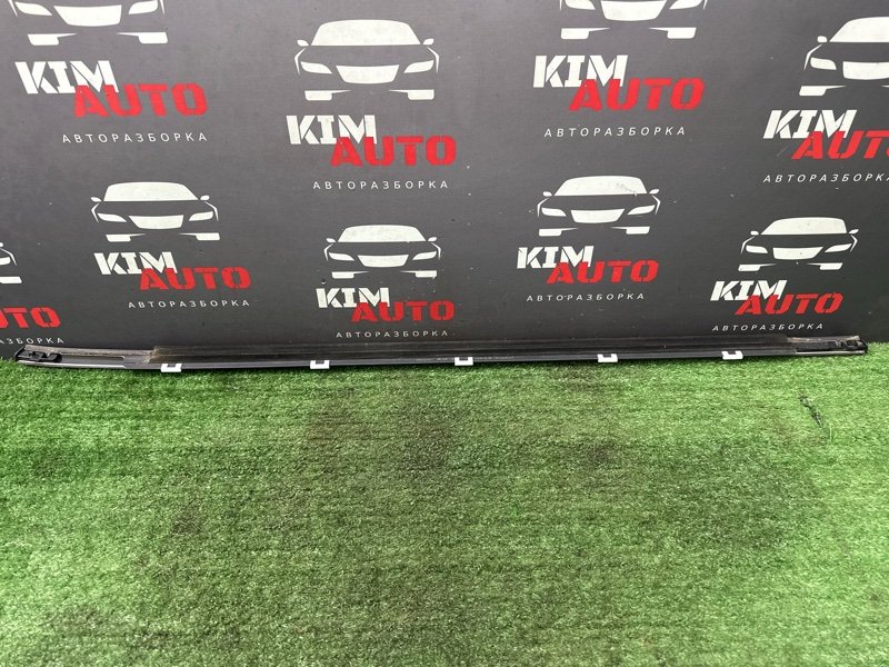 Уплотнитель стекла наружный (Бархотка) Hyundai Solaris 2 2021 HCR