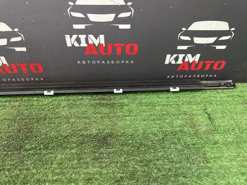 Уплотнитель стекла наружный (Бархотка) Hyundai Solaris 2 2021 HCR