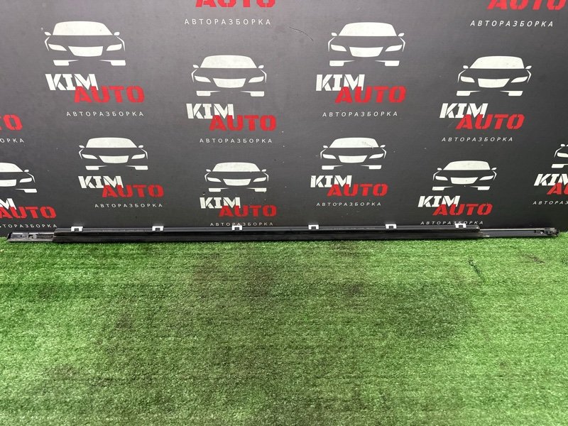 Уплотнитель стекла наружный (Бархотка) Hyundai Solaris 2 2021 HCR