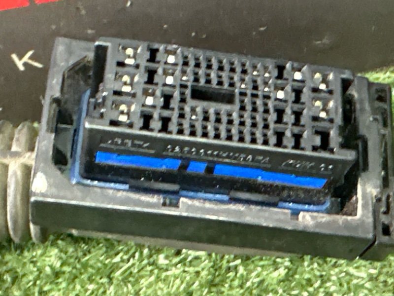 Проводка двери Hyundai Solaris 2 2021 HCR