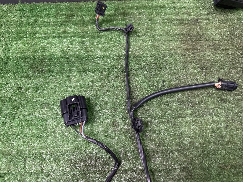 Проводка двери Hyundai Solaris 2 2021 HCR