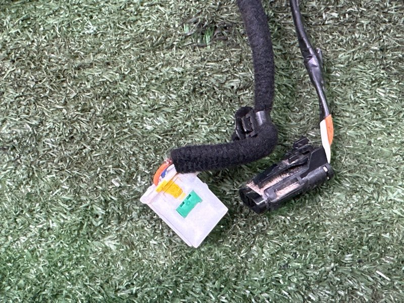 Проводка двери Hyundai Solaris 2 2021 HCR