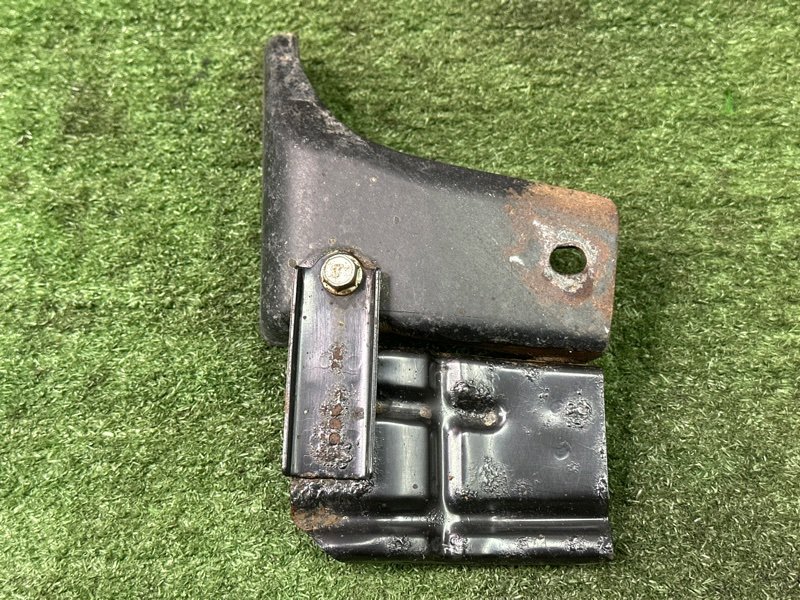 Кронштейн коллектора выпускного Hyundai Solaris 2 2021 HCR