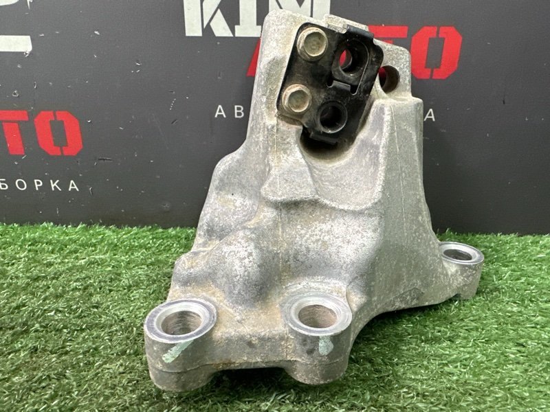 Кронштейн кпп Hyundai Solaris 2 2021 HCR