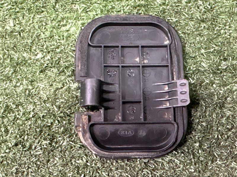 Заглушка кузова Hyundai Solaris 2 2021 HCR