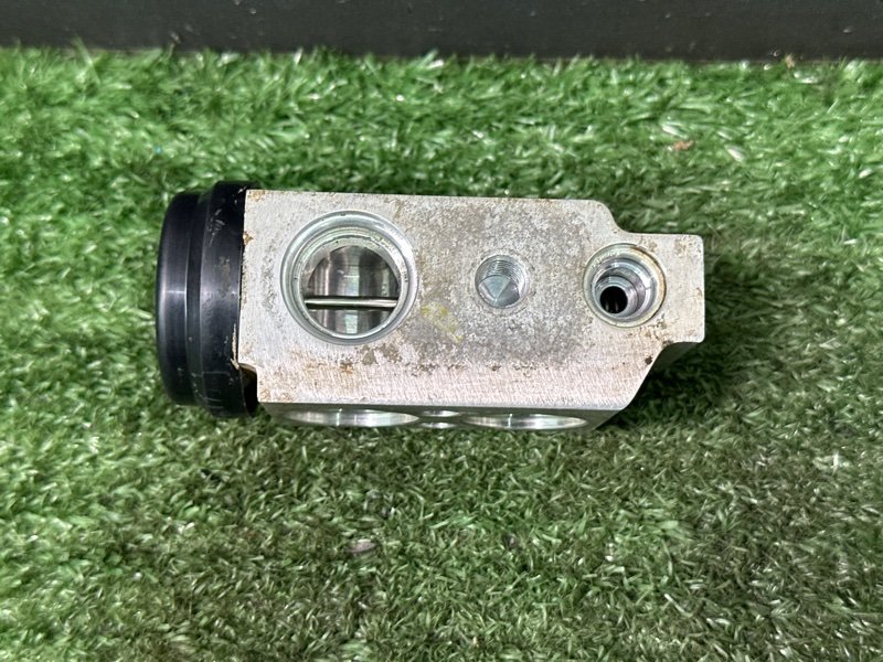 Клапан кондиционера Hyundai Solaris 2 2021 HCR