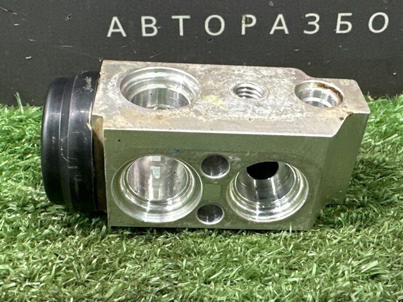 Клапан кондиционера Hyundai Solaris 2 2021 HCR