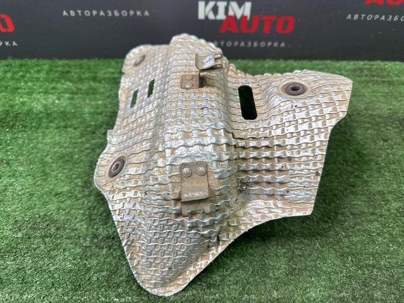 Тепловой экран выпускного коллектора Hyundai Solaris 2 2021 HCR