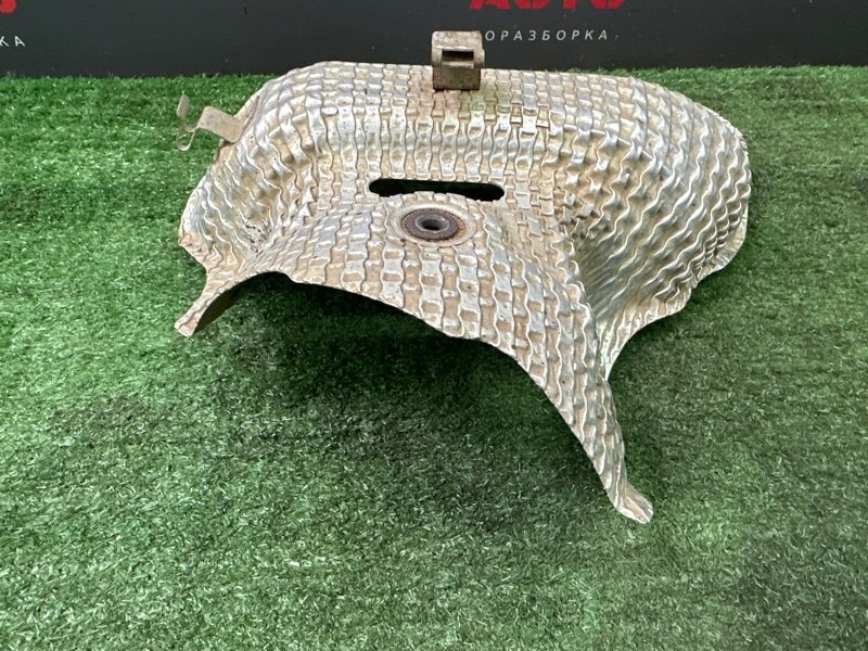 Тепловой экран выпускного коллектора Hyundai Solaris 2 2021 HCR