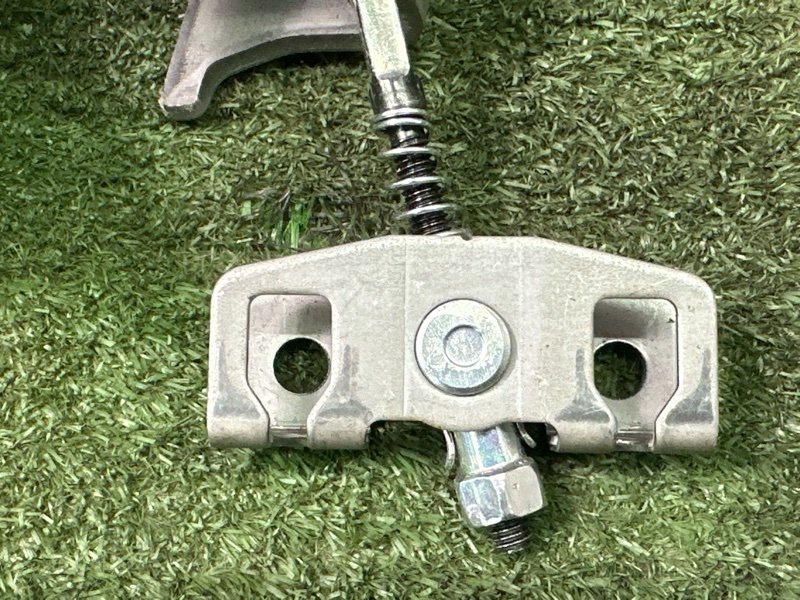 Рычаг стояночного тормоза (ручник) Hyundai Solaris 2 2021 HCR